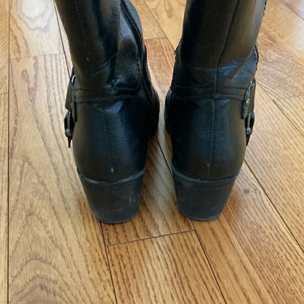 Tall Boots, Black, Harness detail, 2" heel, 8W, Very Good Condition! Fall Boots - Picture 4 of 6